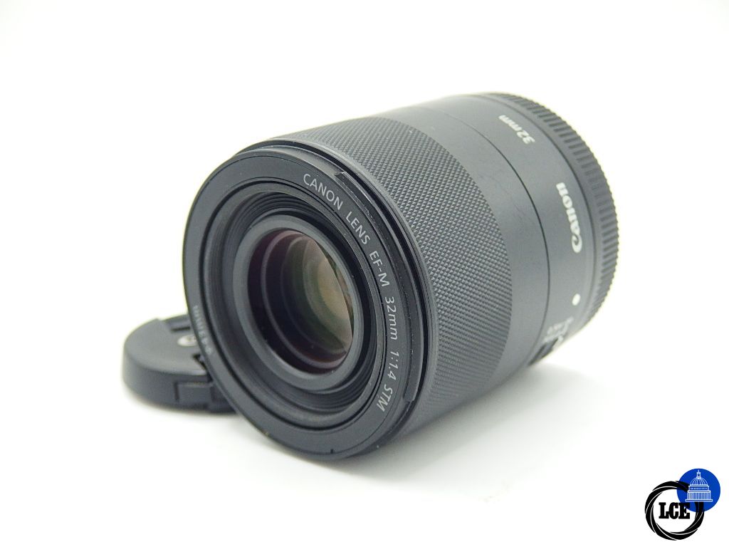 Canon EF-M 32mm f/1.4