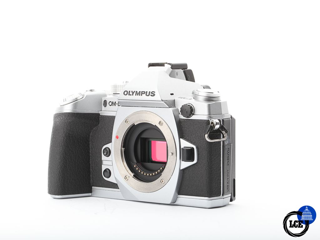 Olympus OM-D E-M1 Body | 10112897