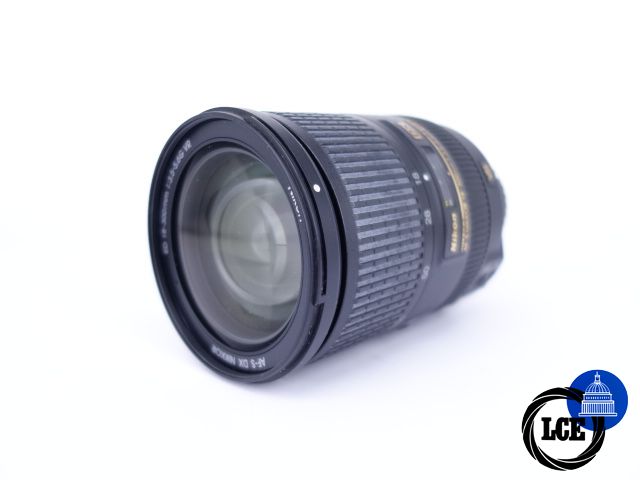 Nikon AF-S 18-300mm VR DX