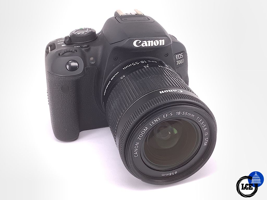 Canon EOS 700D +18-55mm IS