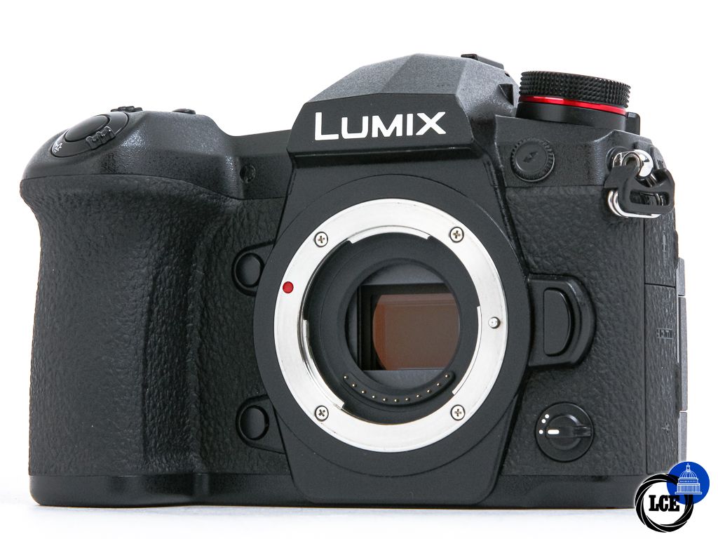 Panasonic Lumix G9 Body **3.5k Shutter Count**