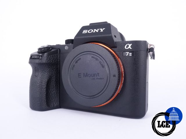 Sony a7 II BODY *** less than 3000 shots***