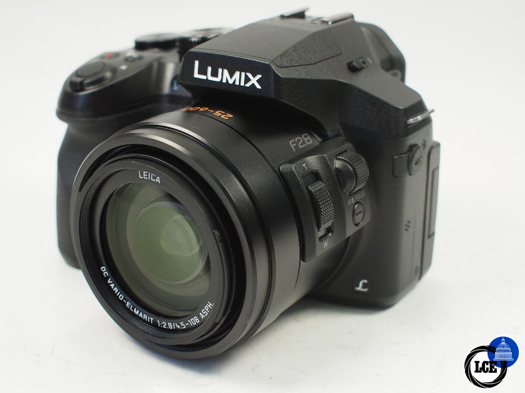 Panasonic FZ330 