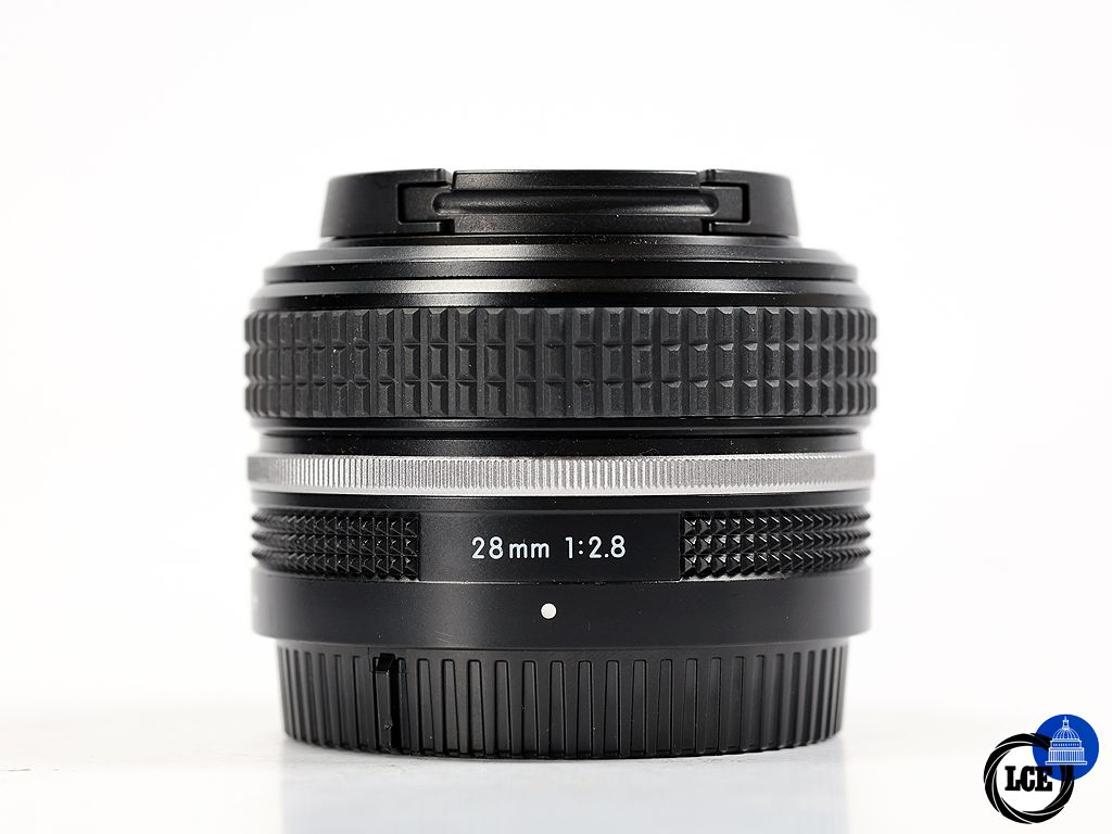 Nikon NIKKOR Z 28mm f/2.8 SE