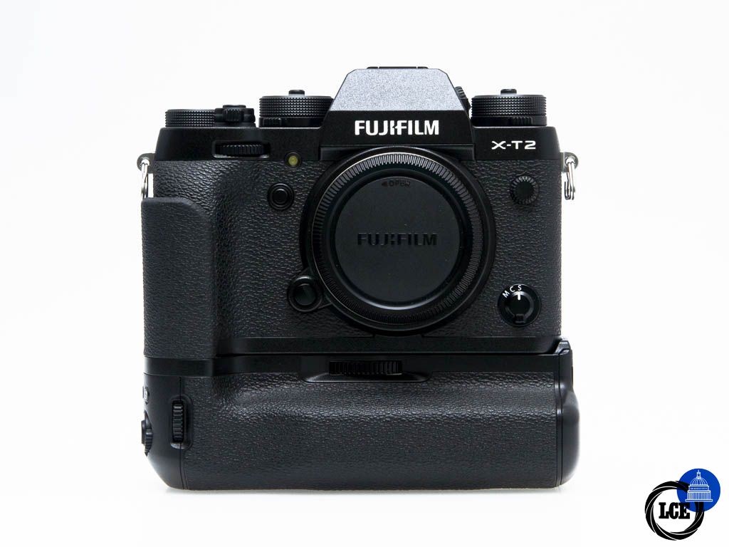 FujiFilm X-T2 + VPB Grip