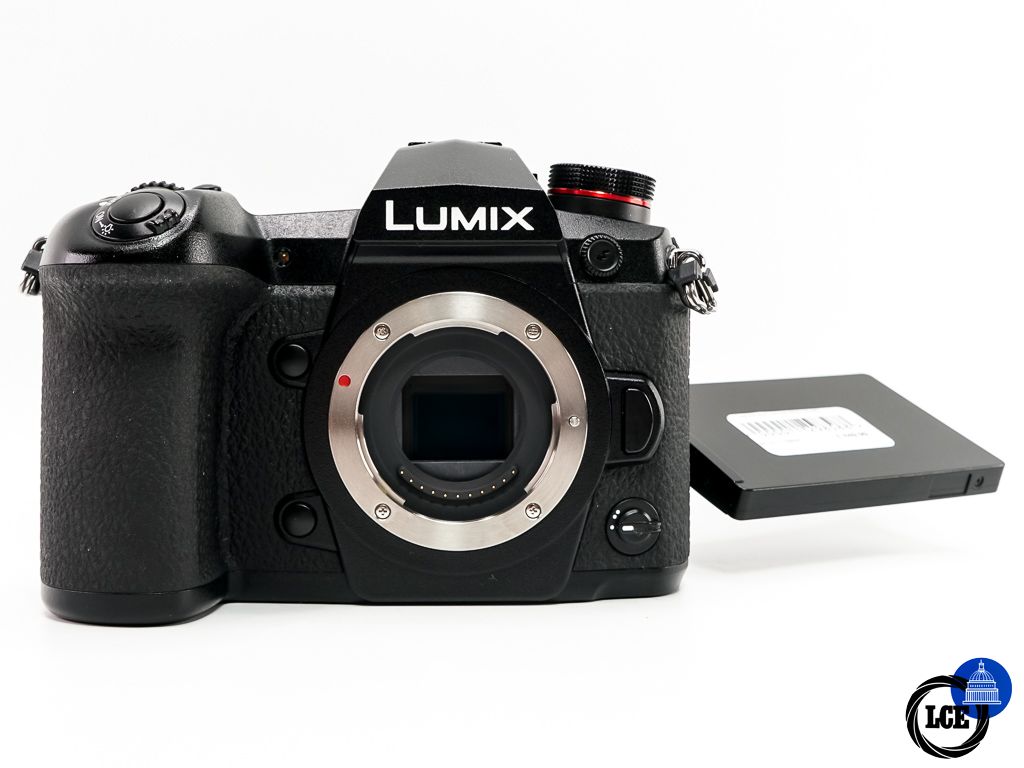 Panasonic G9 Body + Spare Battery