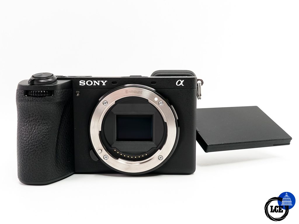 Sony A6700 Body * MINT, BOXED & VERY LOW SHUTTER COUNT *