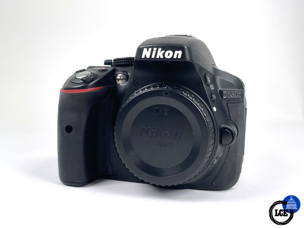 Nikon D5300 Body