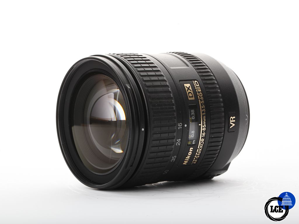 Nikon AF-S 16-85mm f/3.5-5.6G ED VR DX | 10113176