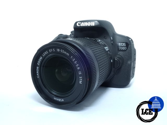 Canon EOS 700D + 18-55mm