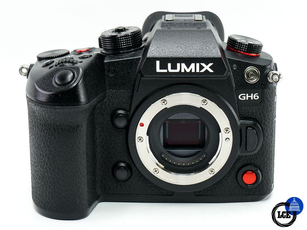 Panasonic GH6 Body