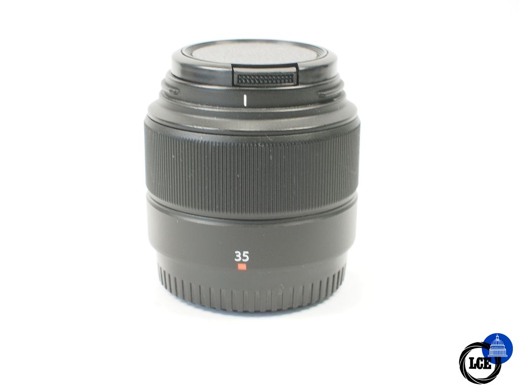 FujiFilm XC 35mm F2 FujiFilm XC 35mm F2