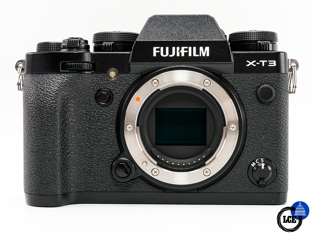 FujiFilm X-T3 Black Body * BOXED * FujiFilm X-T3 Black Body * BOXED *