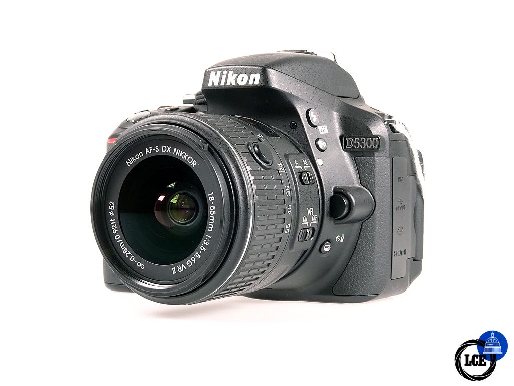 Nikon D5300 + AF-S 18-55mm f3.5-5.6G II VR Nikon D5300 + AF-S 18-55mm f3.5-5.6G II VR