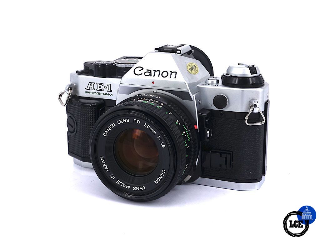 Canon AE-1 Program + 50mm F1.8 + Power Winder A | 4* Canon AE-1 Program + 50mm F1.8 + Power Winder A | 4*
