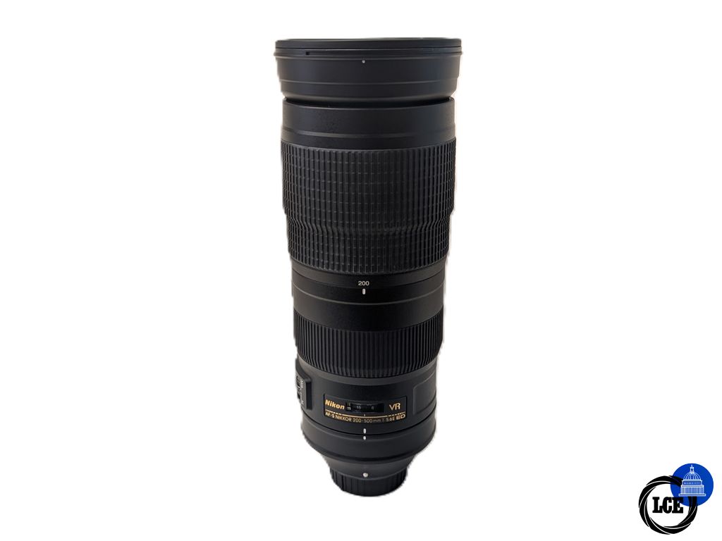 Nikon AF-S 200-500mm F5.6 E ED VR FX Nikon AF-S 200-500mm F5.6 E ED VR FX