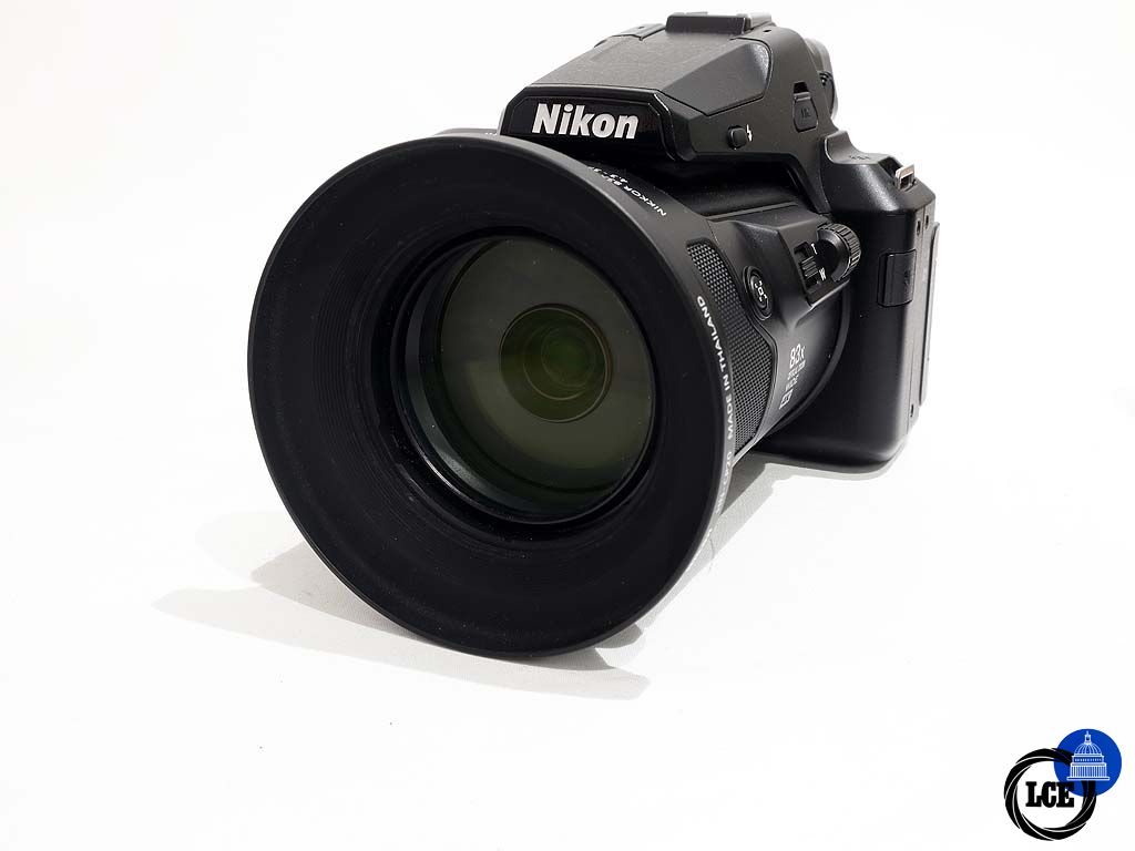 Nikon Coolpix P950 Nikon Coolpix P950