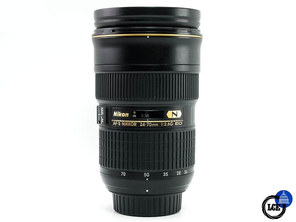 Nikon AF-S 24-70mm f2.8 ED G N Nikon AF-S 24-70mm f2.8 ED G N