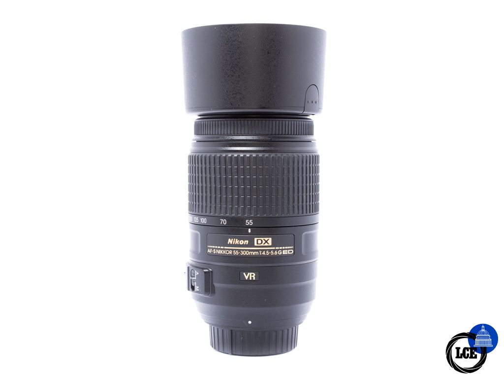 Nikon AF-S 55-300mm f4.5-5.6 G ED DX VR Nikon AF-S 55-300mm f4.5-5.6 G ED DX VR