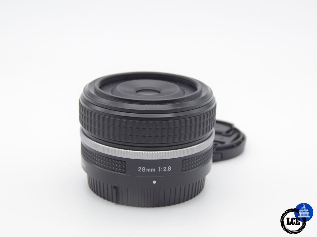 Nikon Z 28mm f/2.8 SE Nikon Z 28mm f/2.8 SE