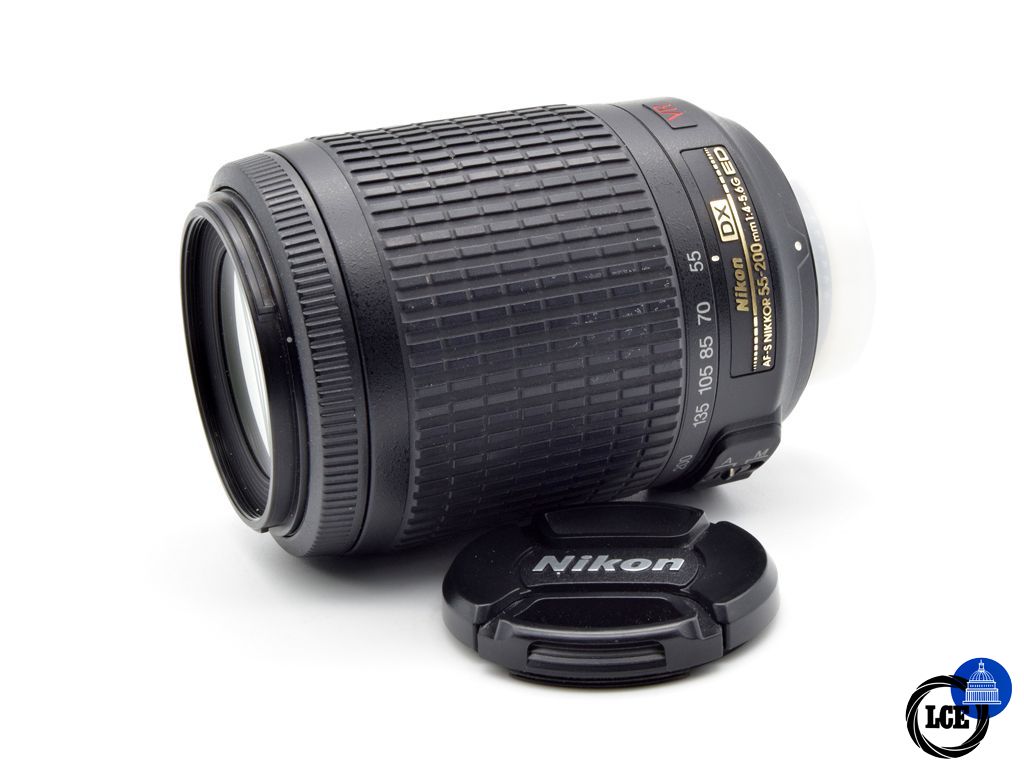 Nikon AF-S 55-200mm f/4-5.6G ED VR DX Nikon AF-S 55-200mm f/4-5.6G ED VR DX