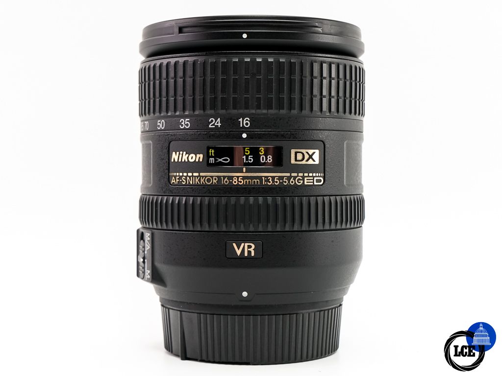 Nikon AF-S 16-85mm F3.5-5.6G ED VR DX Nikon AF-S 16-85mm F3.5-5.6G ED VR DX
