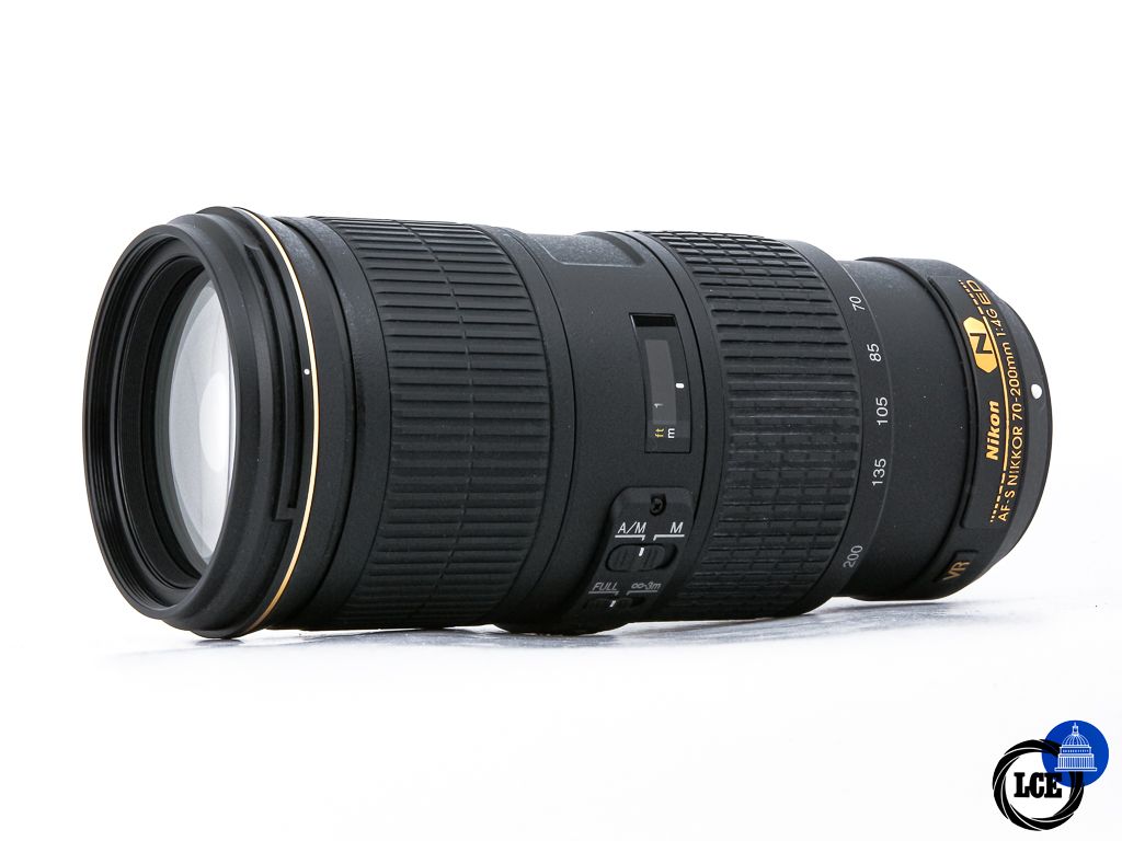 Nikon AF-S 70-200mm f4 G ED VR Nikon AF-S 70-200mm f4 G ED VR
