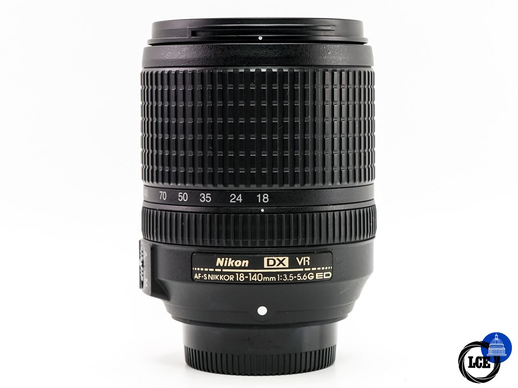 Nikon AF-S 18-140mm F3.5-5.6 G ED VR DX Nikon AF-S 18-140mm F3.5-5.6 G ED VR DX