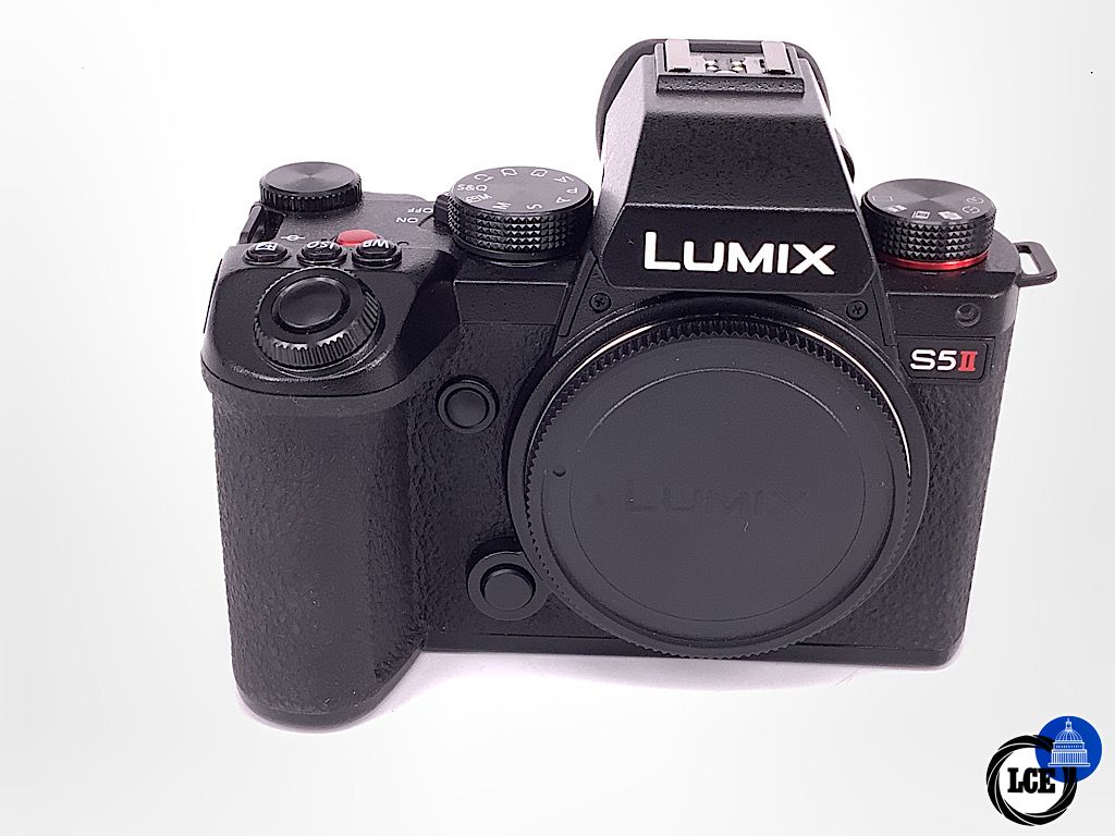 Panasonic S5 II Body *6000 Shots Panasonic S5 II Body *6000 Shots