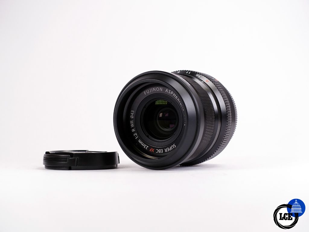 FujiFilm 23mm f/2 R WR FujiFilm 23mm f/2 R WR