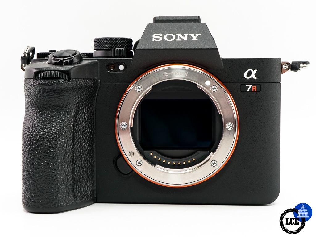 Sony A7R V Body * BOXED / SHUTTER COUNT 11.2K * Sony A7R V Body * BOXED / SHUTTER COUNT 11.2K *