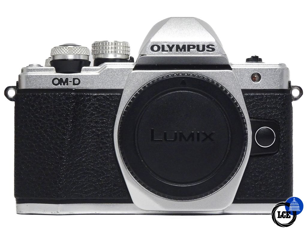 Olympus E-M10 II silver Olympus E-M10 II silver
