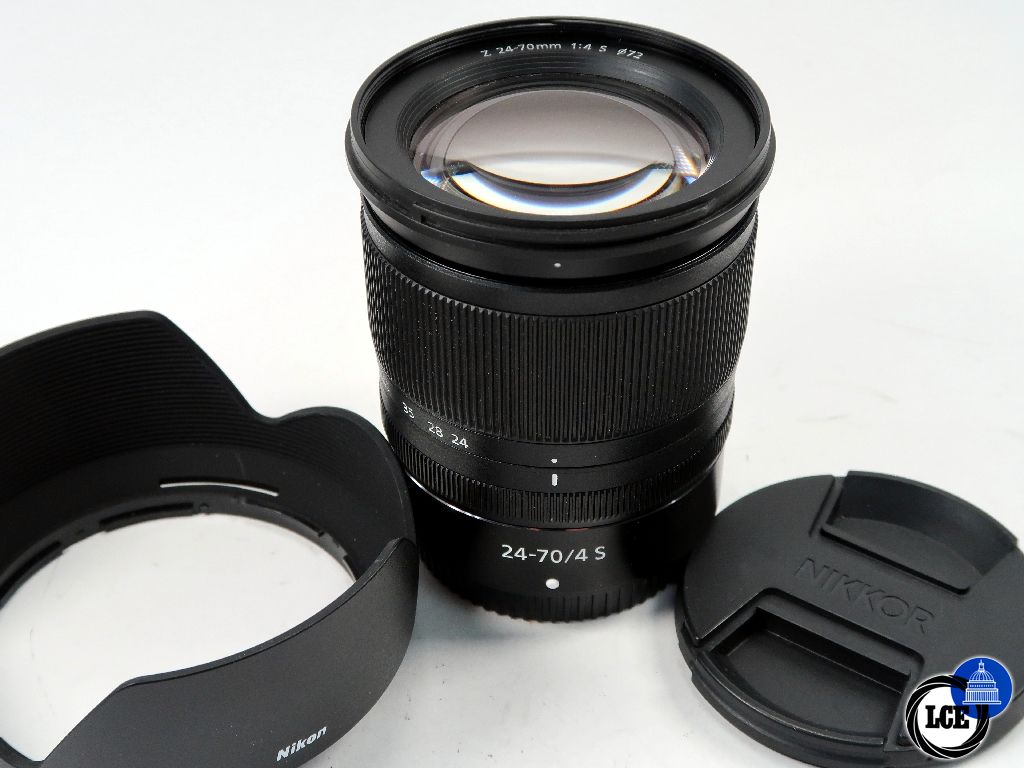 Nikon Z 24-70mm f4 S Nikon Z 24-70mm f4 S