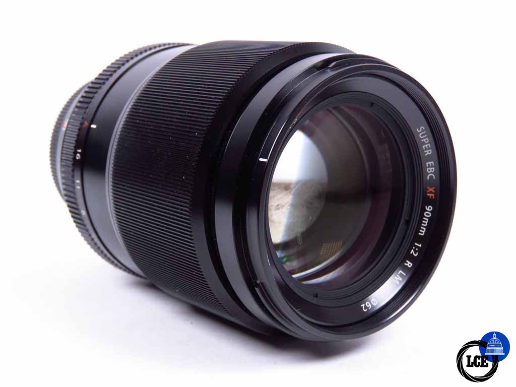 FujiFilm XF 90mm f2 LM WR 