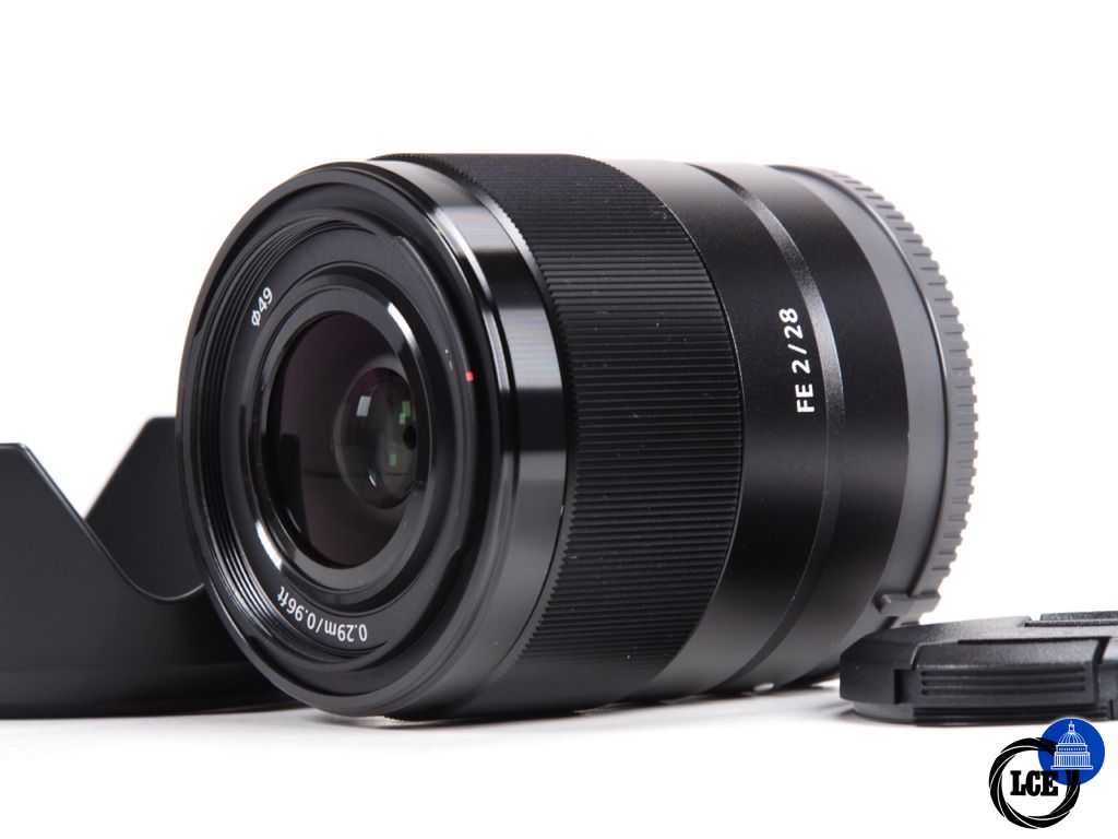 Sony FE 28mm F2 & VCLECU2 Wide convereter