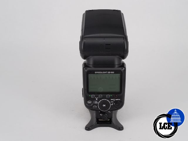 Nikon SB900 SPEEDLIGHT