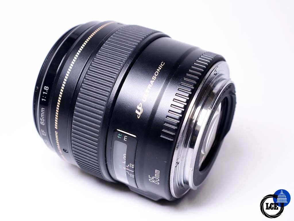 Canon EF 85mm f1.8 USM