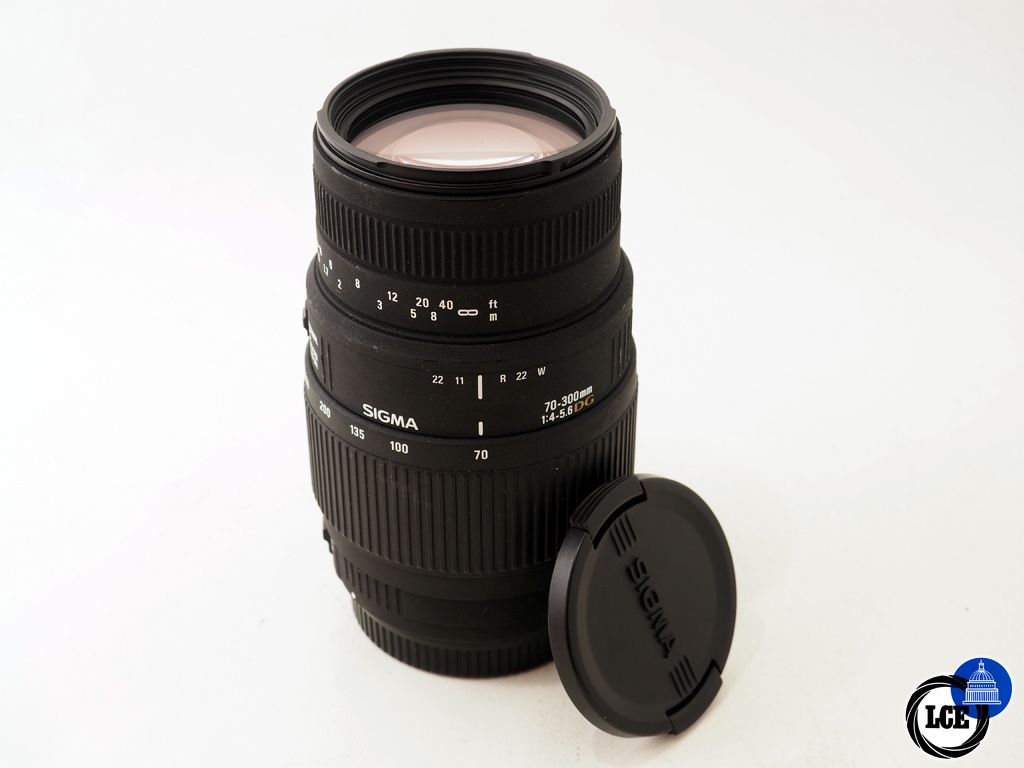 Sigma 70-300mm F4-5.6 DG CF