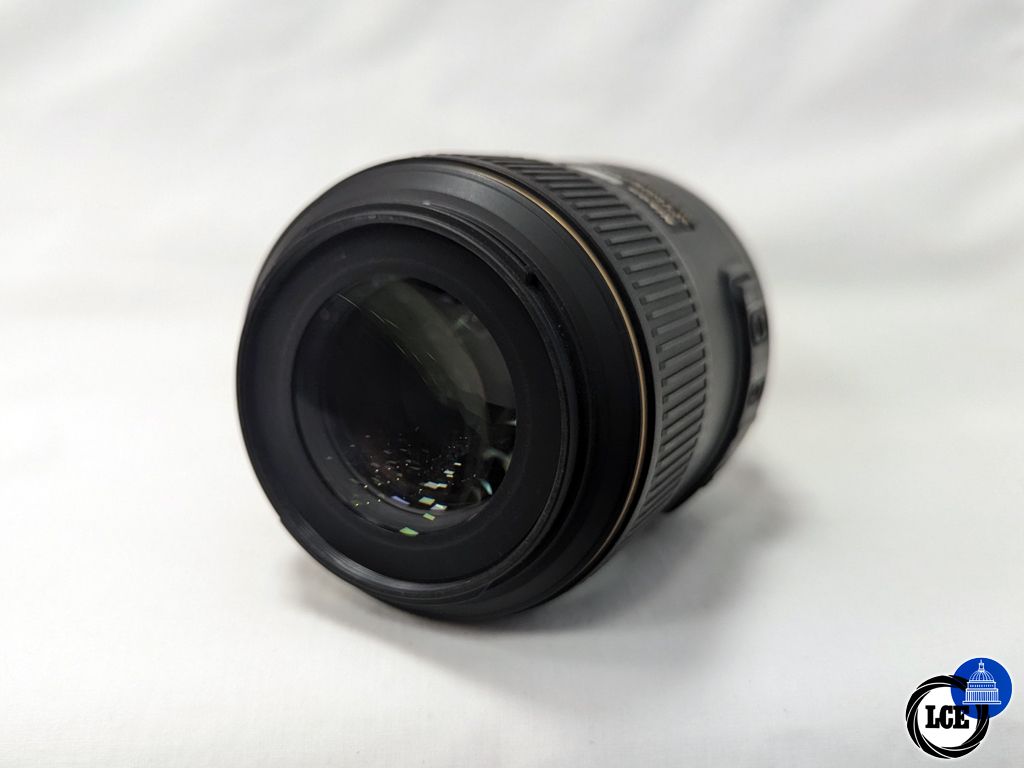 Nikon AF-S 105mm F2.8 Macro VR IF G ED N 