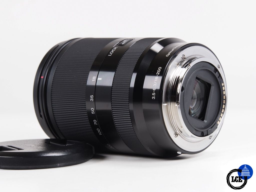 Sony E 18-200mm F3.5-6.3 OSS