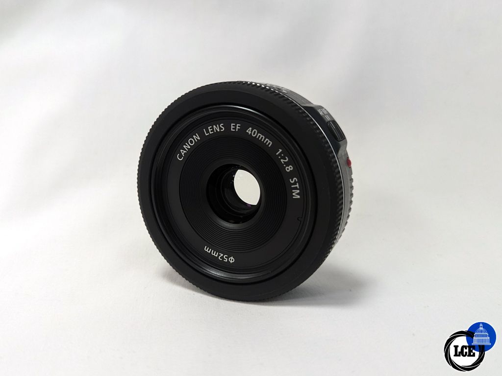 Canon EF 40mm F2.8 STM 