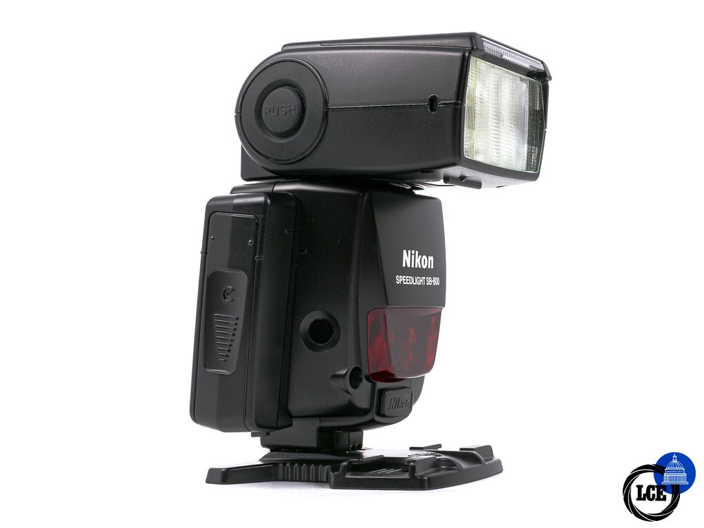 Nikon Speedlight SB-800 + SD-800