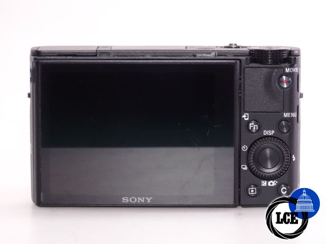 Sony RX100 III + Case