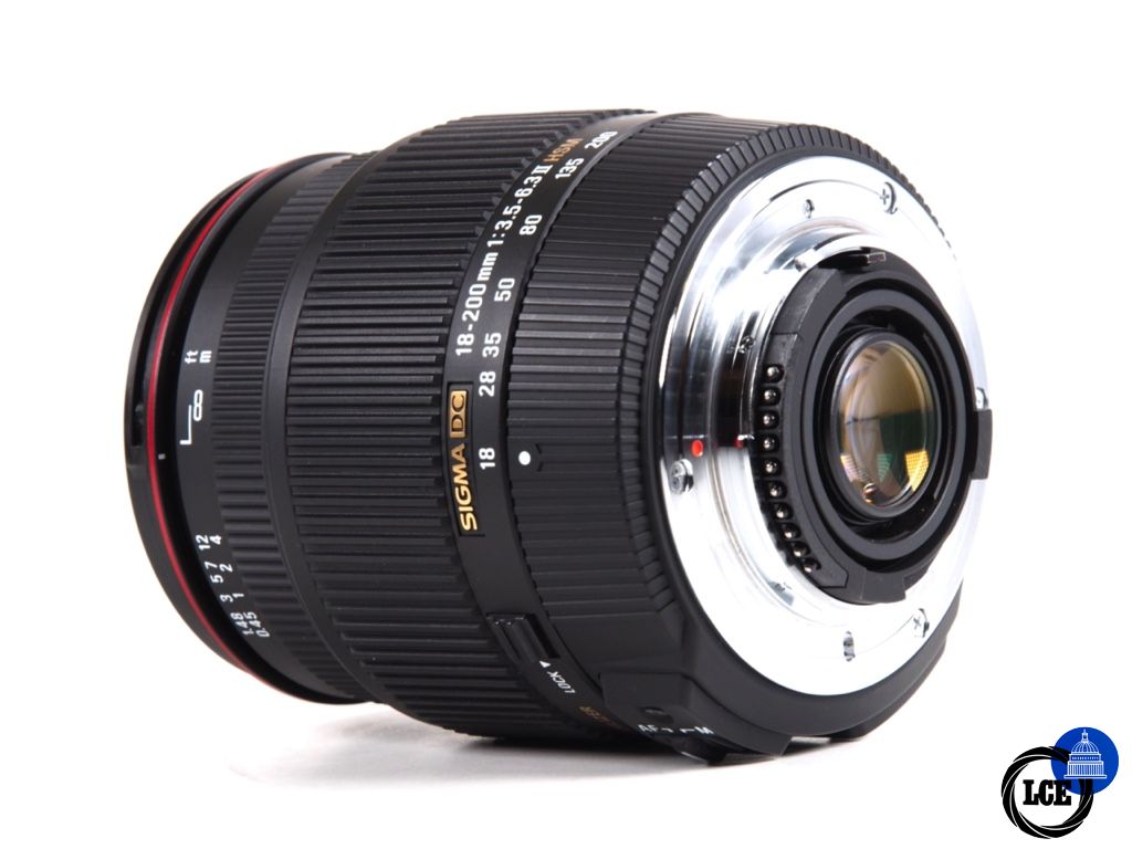 Sigma 18-200mm F3.5-6.3 DC Nikon fit