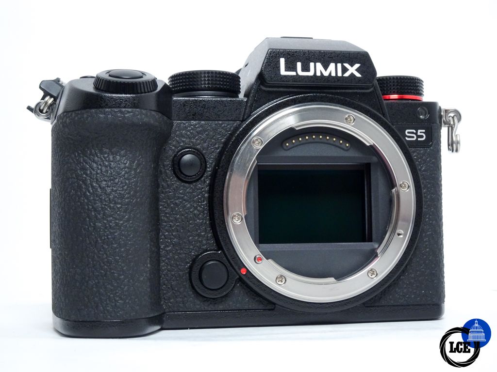 Panasonic LUMIX S5