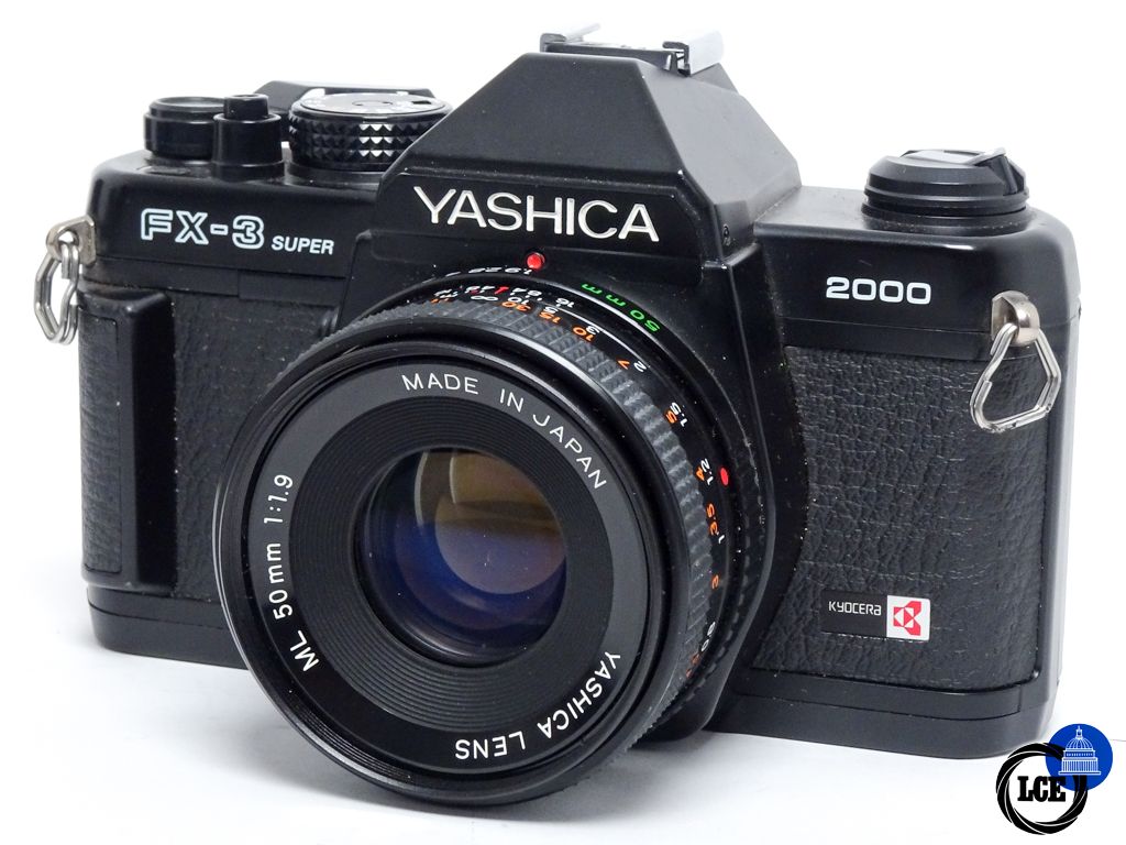 Yashica FX-3 Super 2000 + 50mm f/1.9 + CS-220