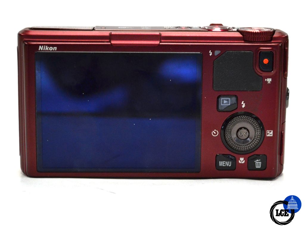 Nikon Coolpix S9500