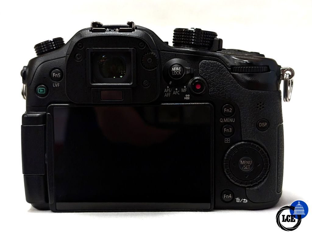 Panasonic Lumix GH4 Body - 4.9k Shuttercount!