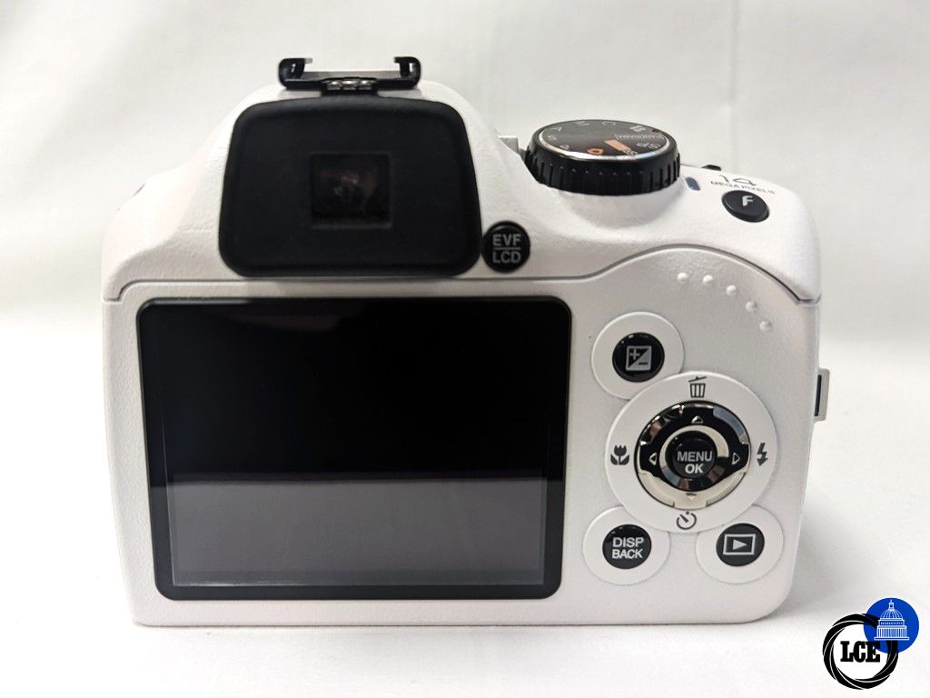 FujiFilm Finepix SL 