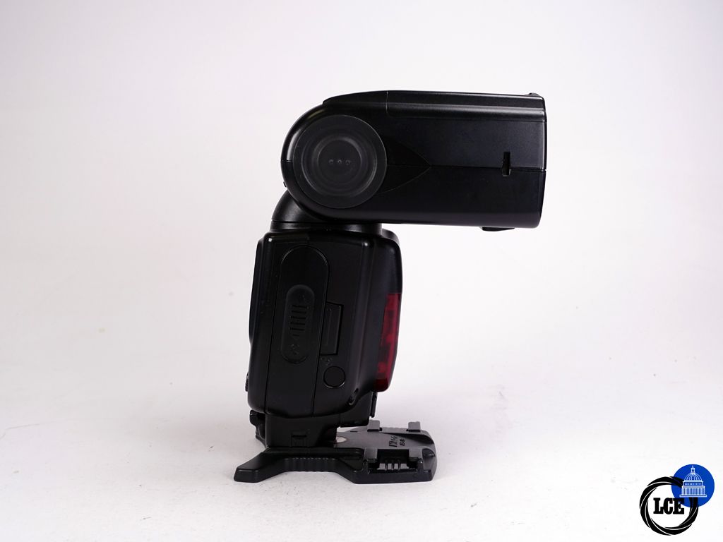 Nikon SB900 Flash